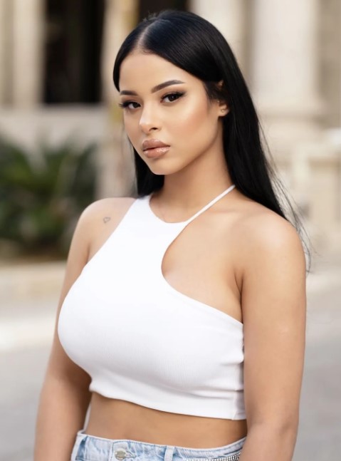Tunisian Fitness Model Oumaima Mouissi Biography, Wiki, Age, Date of Birth, Biodata, Profile, Education, Net Worth, Salary, Height, Weight, Body Measurements, Parents, Family, Boyfriends, Affairs, Married, Husband, Children’s, Career, Filmography, HD Photos, Wallpapers & much more