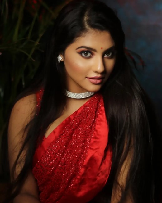 Sharmistha Kundu Biography, Wiki, Age, Date of Birth, Bio-data, Profile, Education, Net worth, Salary, Height, Weight, Body Measurements, Parents, Family, Boyfriends, Affairs, Married, Husband, Children’s, Career, Filmography, HD Photos, Wallpapers & much more - Wikipedia