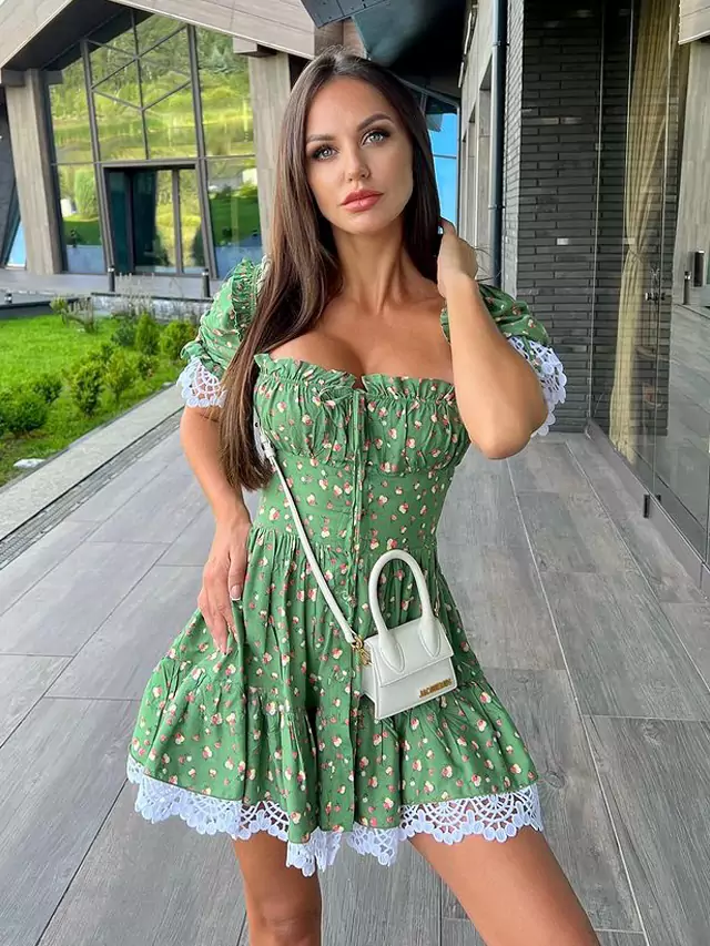 Natasha Mankovskaya - Top 10 Most Hottest Belarus Instagram Models - Famous Belarusian Female TikTok Star - National Crush Girl